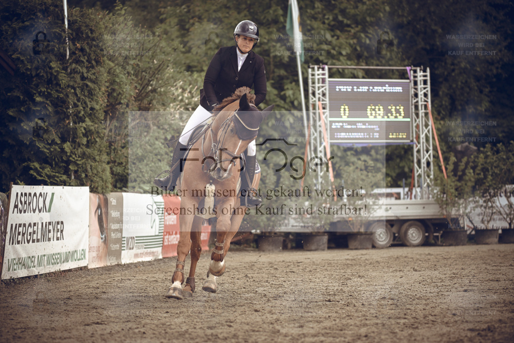 20240531-DOS_5990 | Entdecke hochwertige Reitturnierfotos von Foto Oger. Professionell, emotional und authentisch – jetzt Lieblingsmomente im Shop bestellen. - Realisiert mit Pictrs.com