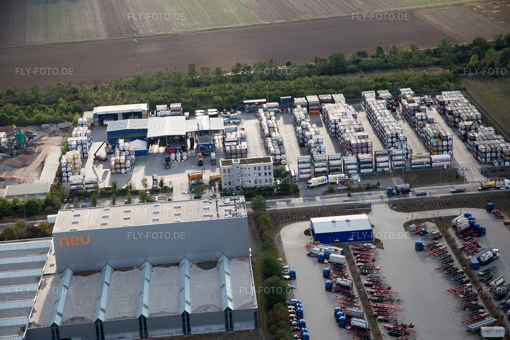 Luftbild: Worms, Industriegebiet Im Langgewan, Spedition Kube & Kubenz in Worms im Bundesland Rheinland-Pfalz in Deutschland. Foto: IMG_084306.jpg vom 02.09.2015 durch Werner Riehm/FLY-FOTO.de