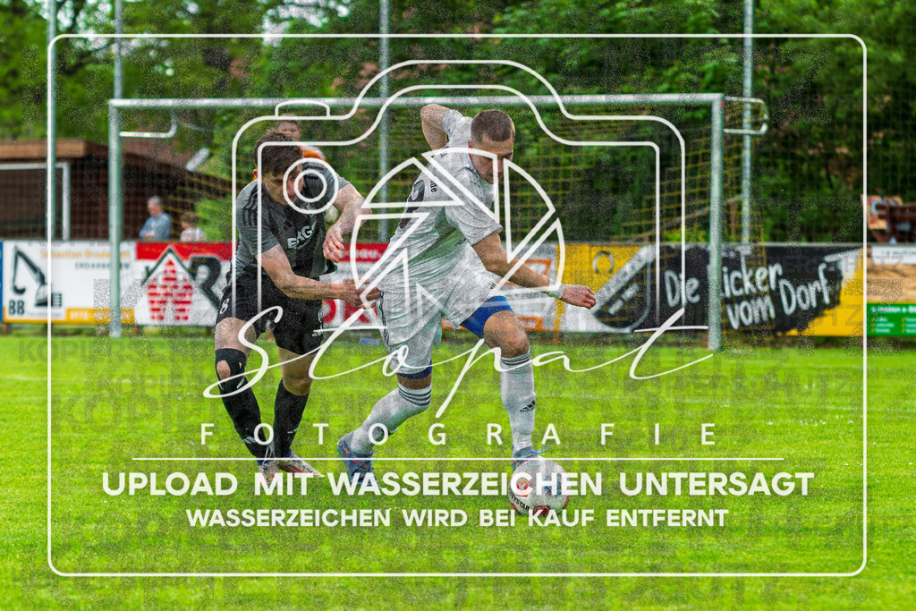 Kreisliga Herren HK - FG Fulde-Stellichte vs. Germania Walsrode | Simon Twiefel (FG Fulde-Stellichte #8), Germania Walsrode; Kreisliga Herren HK - FG Fulde-Stellichte vs. Germania Walsrode am 10.05.26 in Fulder Zentralstadion, Fulde - Realisiert mit Pictrs.com