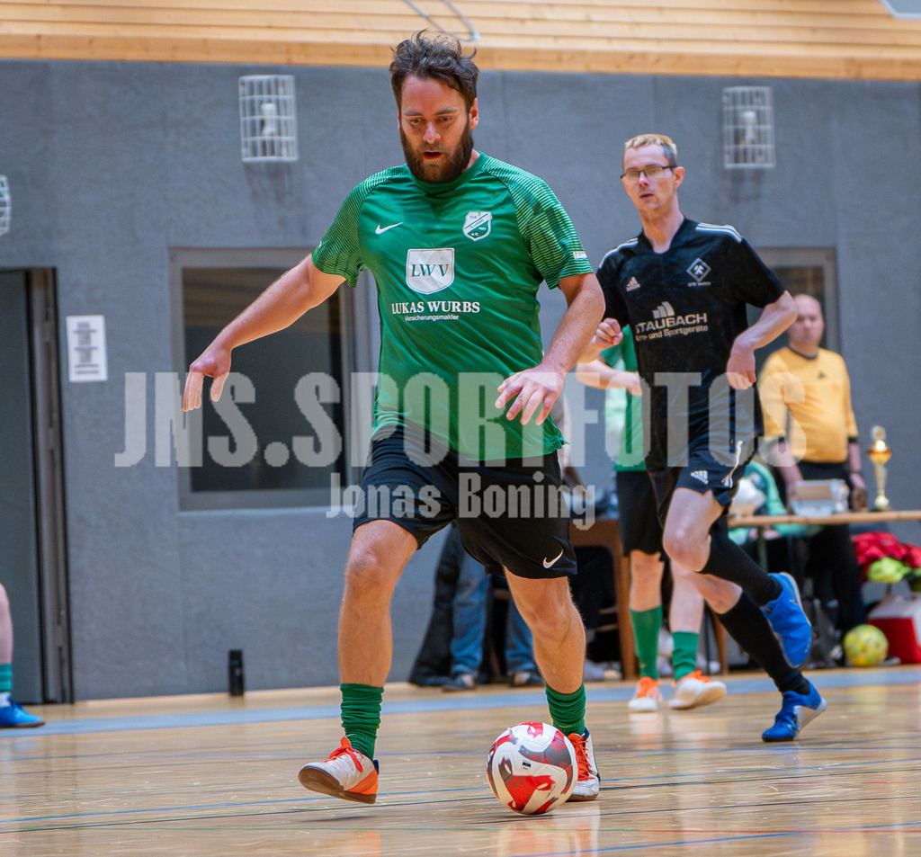 Sportler gegen Hunger I 3. Herren TuS Lutten I 1063 | jns.sportfotos - Realisiert mit Pictrs.com
