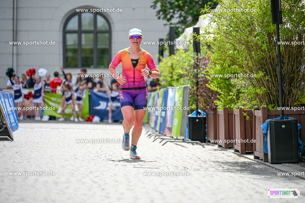 SZI_7943 | Stadttriathlon Erding 2025. #yourpictrs #sportshot_your_pictrs @Sportshotphotography #stadttriathlonerding Copyright: www.sportshot.de