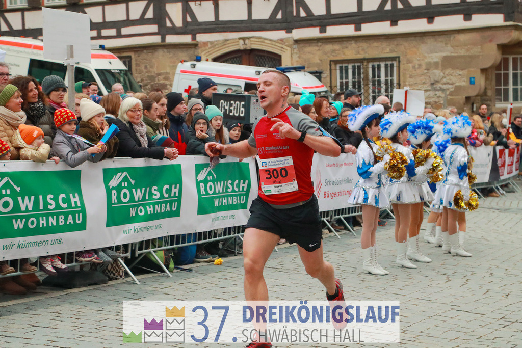 VR Bank Hauptlauf 10000m | 3 Koenigslauf 2023 - Realisiert mit Pictrs.com