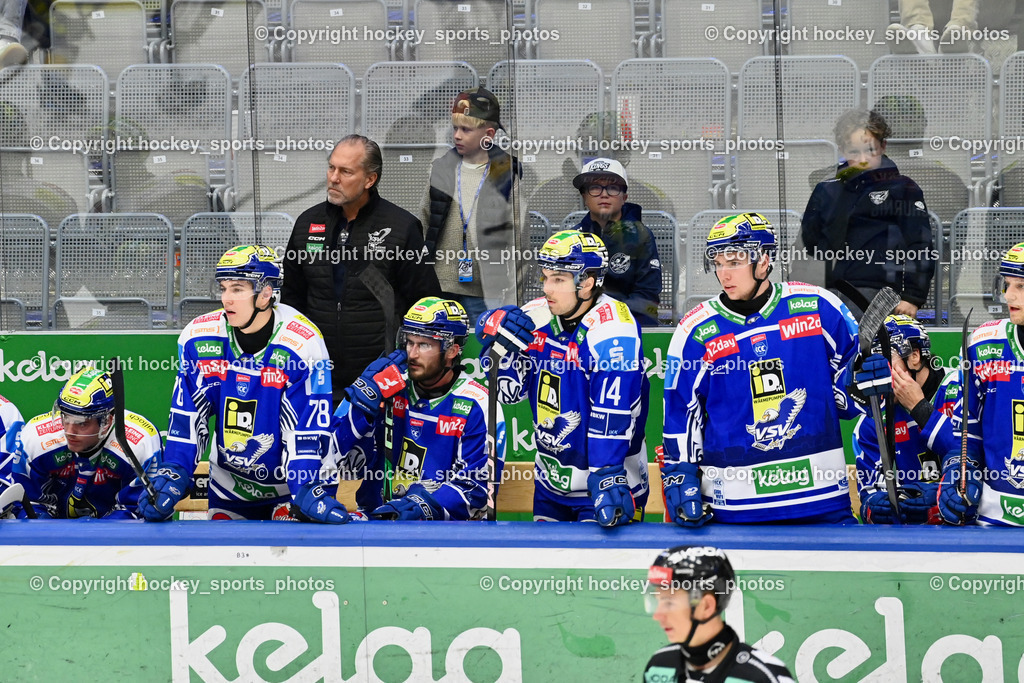 EC IDM Wärmepumpen VSV vs. Pioneers Vorarlberg | Spielerbank EC VSV, Tray Tuomie Headcoach EC VSV, EC IDM Wärmepumpen VSV vs. Pioneers Vorarlberg, EC IDM WÄRMEPUMPEN VSV vs. Pioneers Vorarlberg am 03.10.2025 in Villach (Stadthalle Villach), Austria, (Photo by Bernd Stefan)