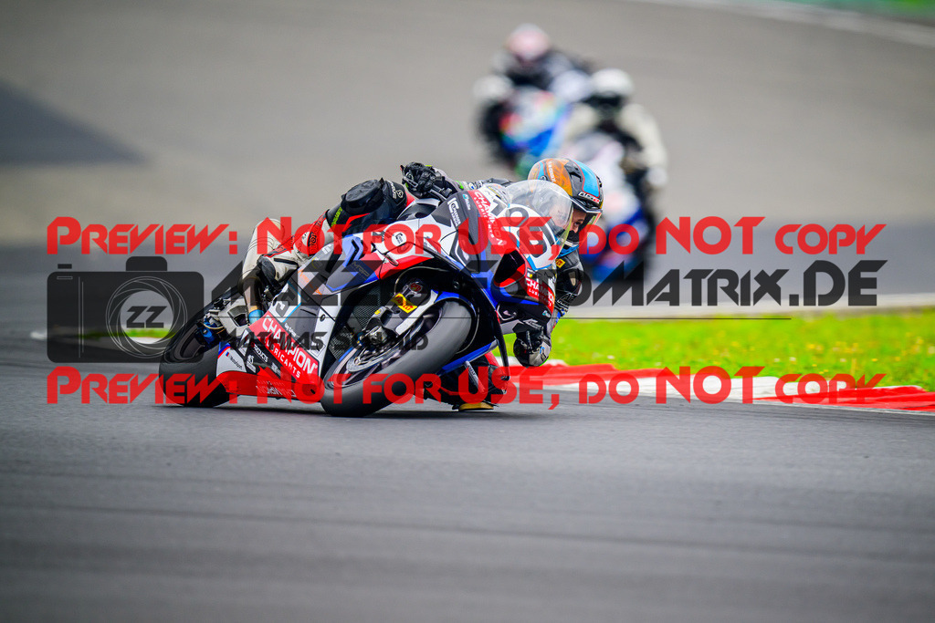 MaZZes_FotoMatrix_240804_6007705_7847 | Fotograf Mathias Schmid
Sportfotograf,
Eventfotograf,
Hochzeitsfotograf,
Portraitfotograf