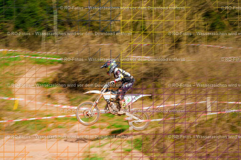 1 2 Lauf Mernes-517 | Sportfotografie von RO-Fotos: Motorsport, Motocross, Enduro, Laufveranstaltungen und Triathlon. Professionelle Fotos von Sportlern und Events. - Realisiert mit Pictrs.com