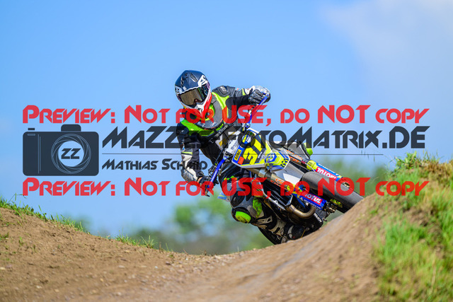 MaZZes_FotoMatrix_240622_6007705_0909 | S2