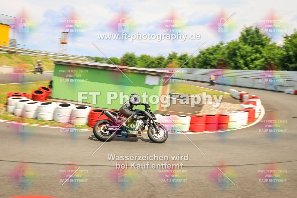 _DSK2859 | Hier findet Ihr Bilder von Touristenfahrten auf der Nürburgring Nordschleife oder von anderen Veranstaltungen die ich besucht habe. Viel Spass beim Durch Schauen 