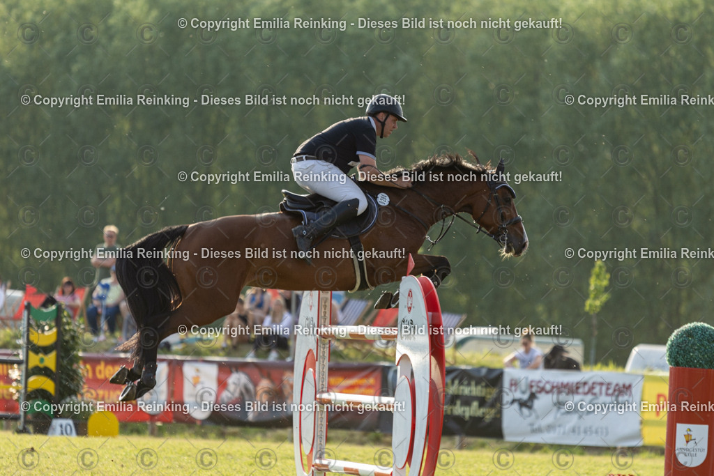 CL5A1160 | Emilia Reinking Fotografie - Realisiert mit Pictrs.com