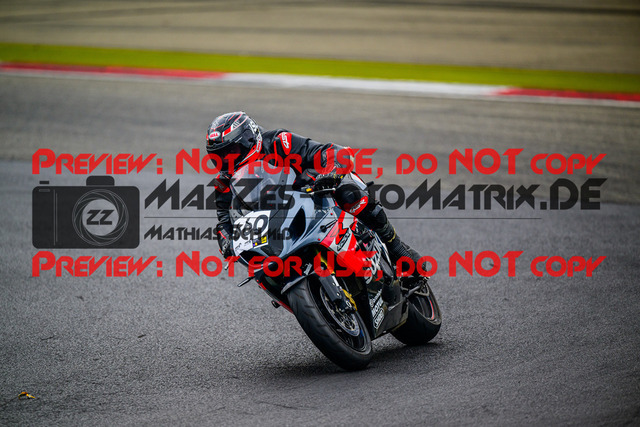 MaZZes_FotoMatrix_240717_6007705_3119 | GELB