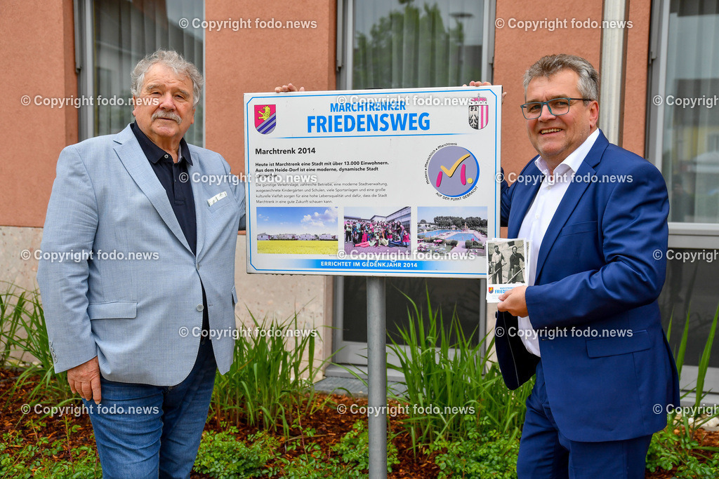Reinhard Gantner_ Marchtrenk_ 12.05.2023-2 | 12.05.2023, Marchtrenk, AUT, Reinhard Gantner, im Bild Reinhard Gantner und Paul Mahr (SP, Bgm. Marchtrenk) 