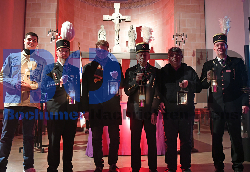 Aussendung Friedenslicht Bochum | {headline}



(Foto: Christian Schnaubelt / BOND)

 - Realisiert mit Pictrs.com