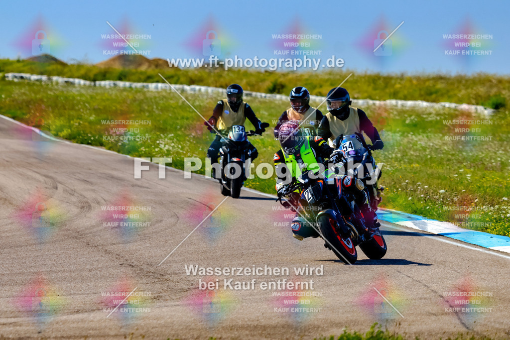 002-3891 | Hier findet Ihr Bilder von Touristenfahrten auf der Nürburgring Nordschleife oder von anderen Veranstaltungen die ich besucht habe. Viel Spass beim Durch Schauen 