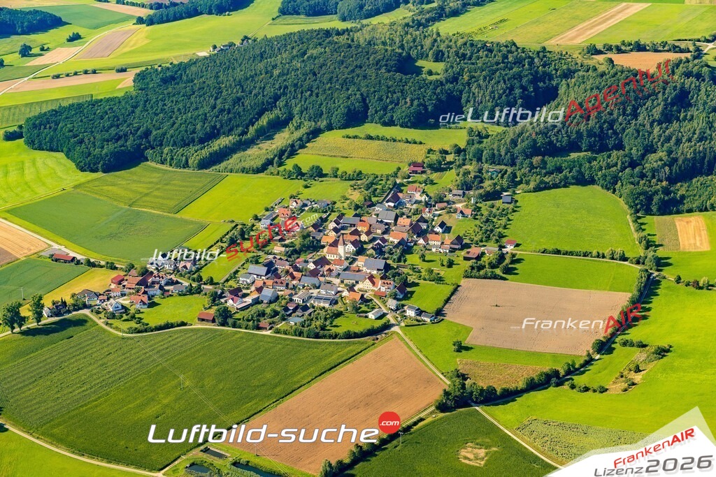 Luftaufnahme von Aue Thalmässing Bild- Das Luftbild wurde 2025 vom UL-Flugzeug heraus erstellt ( keine Drohne ) - Hochauflösende Luftaufnahme -Nicht vergleichbar mit Google Maps oder Satelittenbilder- Die Geschenkidee !Mit Lizenz und Bildrechte bestellbar