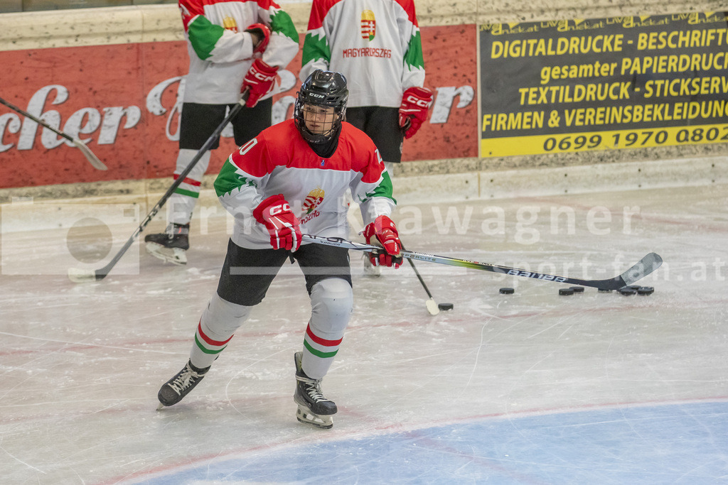 Dameneishockey | Dameneishockey, U18 Turnier am 31.08.2024 in Spittal (Eis-Sport-Arena - Sportzentrum Spittal), Austria, (Photo by Ernst Krawagner sport-fan.at) - Realisiert mit Pictrs.com