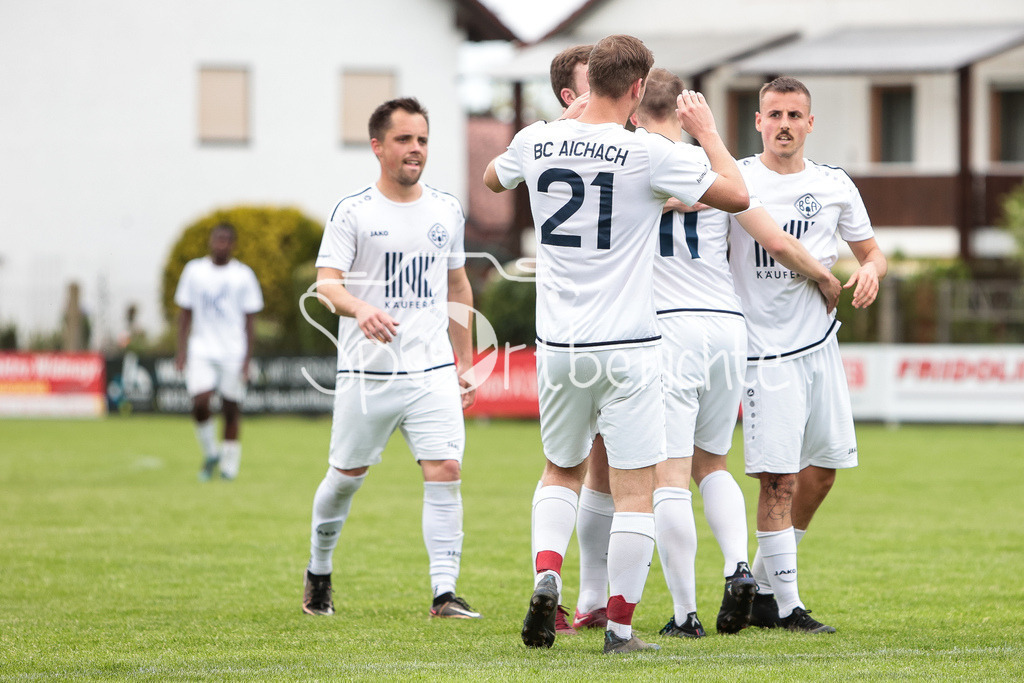 BC Aichach - FC Rennertshofen | Jubel nach 5-0