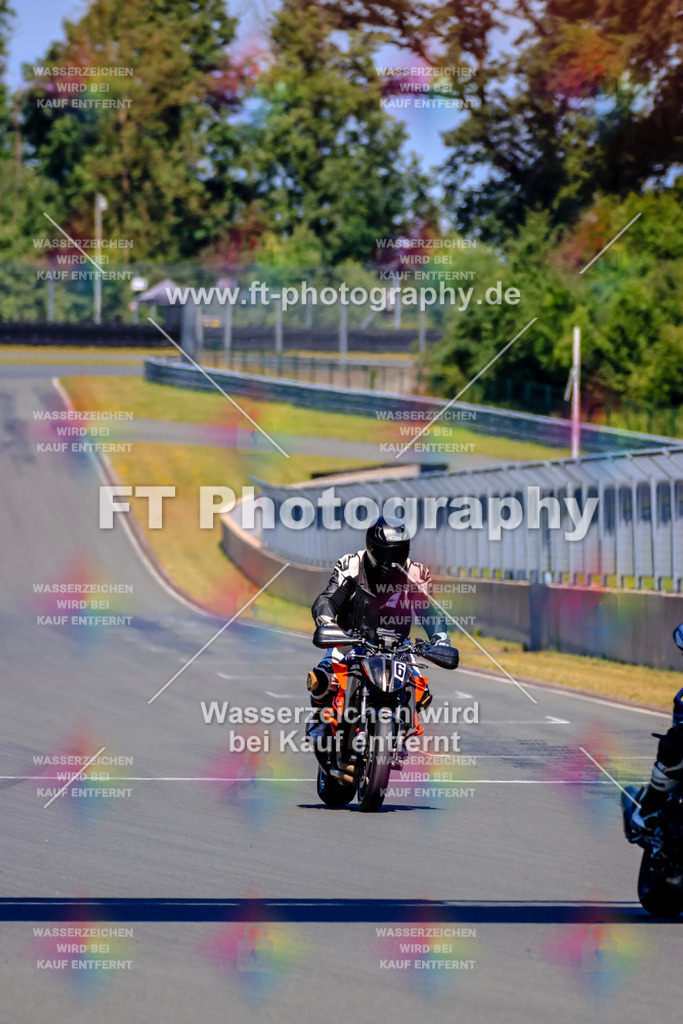 _TCM6138 | Hier findet Ihr Bilder von Touristenfahrten auf der Nürburgring Nordschleife oder von anderen Veranstaltungen die ich besucht habe. Viel Spass beim Durch Schauen 