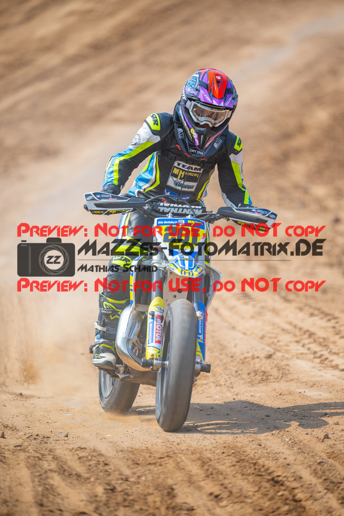 MaZZes-Fotomatrix-20260816-615327 | ROOKIES