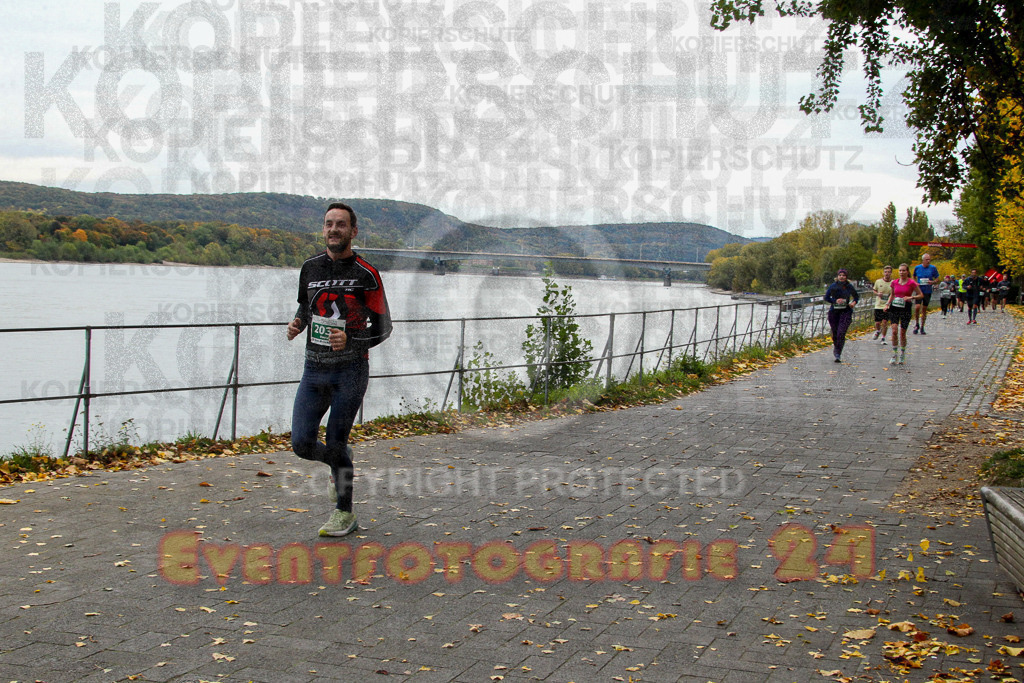 251019_1024_EV4_2615 | Sportfotografie im Rhein-Sieg Kreis, Köln, Bonn, NRW, Rheinland Pfalz, Hessen, etc. Unser Tätigkeitsfeld umfasst den Laufsport vom Volkslauf über den Marathon, Duathlon, Triathon bis zum Ultralauf wie Kölnpfad Ultra oder Schindertrail.