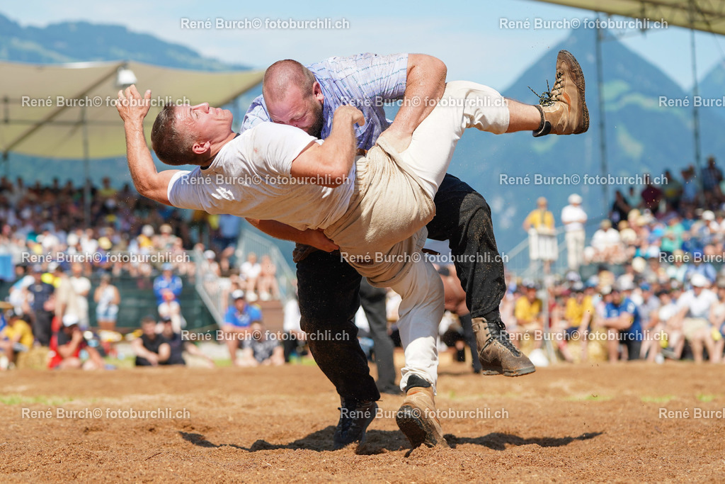 20220703-DSC02087 (2) | René Burch leidenschaftlicher Fotograf aus Kerns in Obwalden.  Hier finden sie Sport, Landschaft und Natur Fotografie.
 - Realisiert mit Pictrs.com