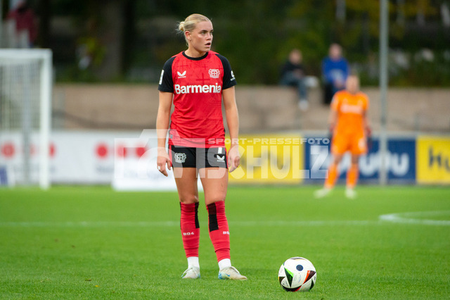 20241007NSZ_9772 | Cornelia Kramer (Bayer Leverkusen,No.07)DEU, Leverkusen, 07.10.2024 Fußball, Frauen, Google Pixel Frauen-Bundesliga, Saison 2024/2025, 5. Spieltag, Bayer 04 Leverkusen - FC Carl Zeiss JenaDIE DFB-RICHTLINIEN UNTERSAGEN JEGLICHE NUTZUNG VON FOTOS ALS SEQUENZBILDER UND/ODER VIDEOÄHNLICHE FOTOSTRECKEN - Realisiert mit Pictrs.com