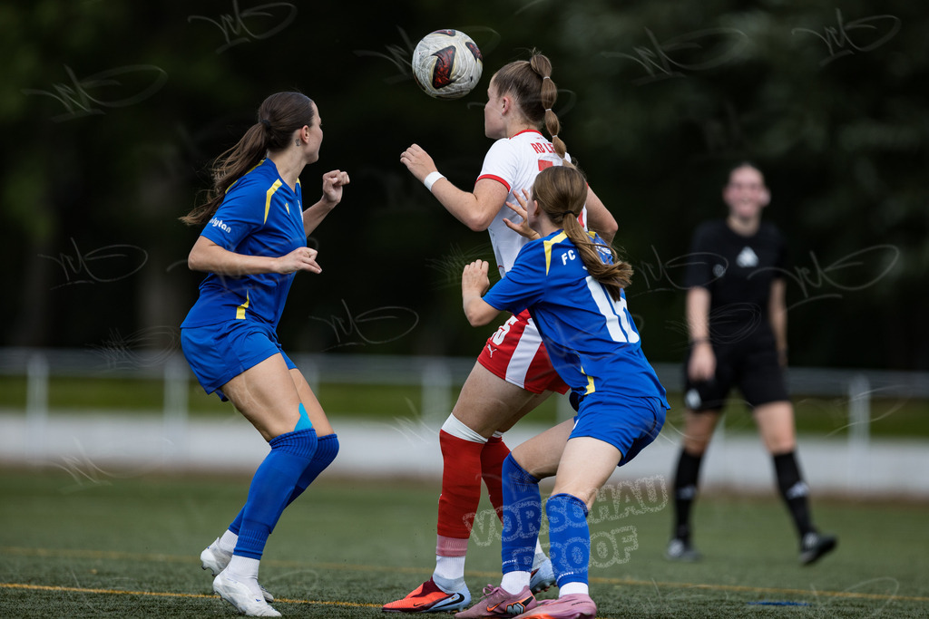 Frauen-Regionalliga Nordost | 2. Spieltag FC Carl Zeiss Jena II : RasenBallsport Leipzig II - Realisiert mit Pictrs.com