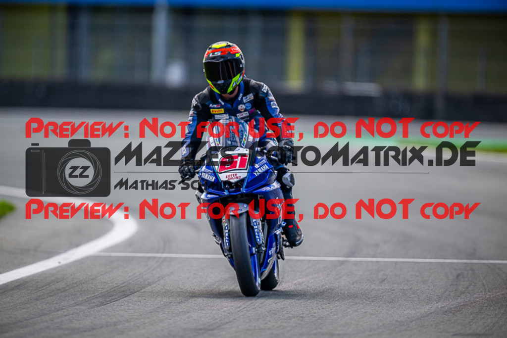 MaZZes_Fotomatrix_20230820_6007705_7049 | SSP300