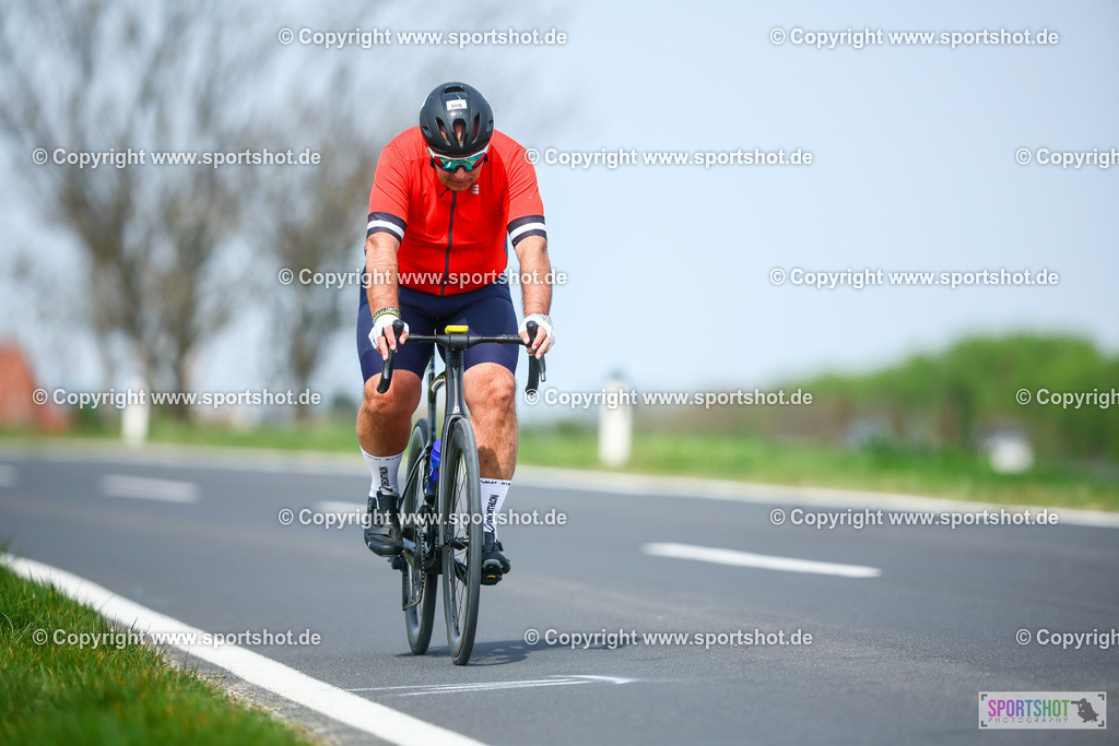 186_TRA57293 | Neusiedlersee Radmarathon 2026@sportshot_your_pictrs #yourpictures#roadtowm2029 #nrm #neusiedlerseeradmarathon #neusiedlersee #neusiedlerseetourismus #burgenland #mörbisch #nrm26 #burgenlandtourismus #voglundco #poweredbyburgenlandtourismus #radsport #rad #marathon #ucigranfondo #visitburgenland #ucigranfondoworldseries