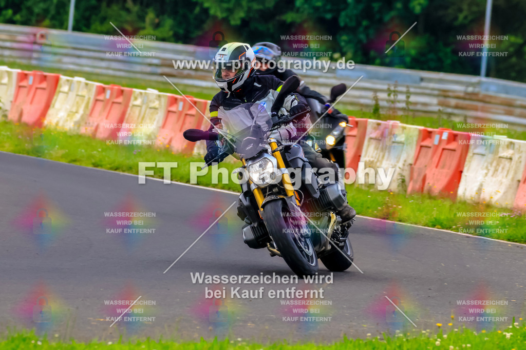 VBK-6705 | Hier findet Ihr Bilder von Touristenfahrten auf der Nürburgring Nordschleife oder von anderen Veranstaltungen die ich besucht habe. Viel Spass beim Durch Schauen 