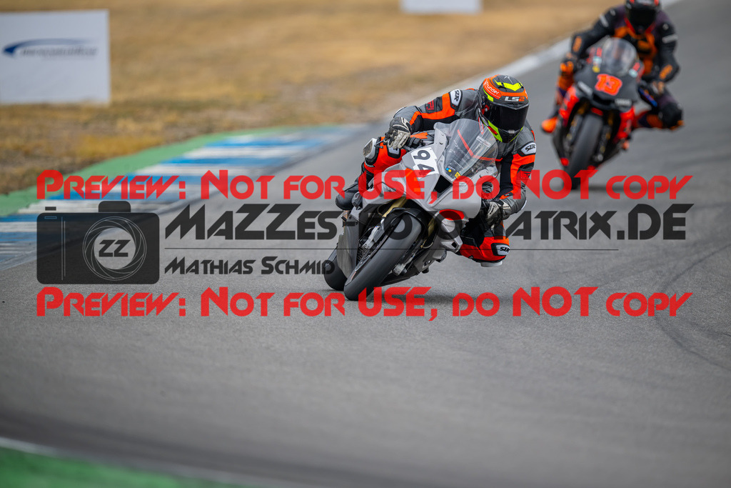 MaZZes-Fotomatrix-20260809-585726 | R1