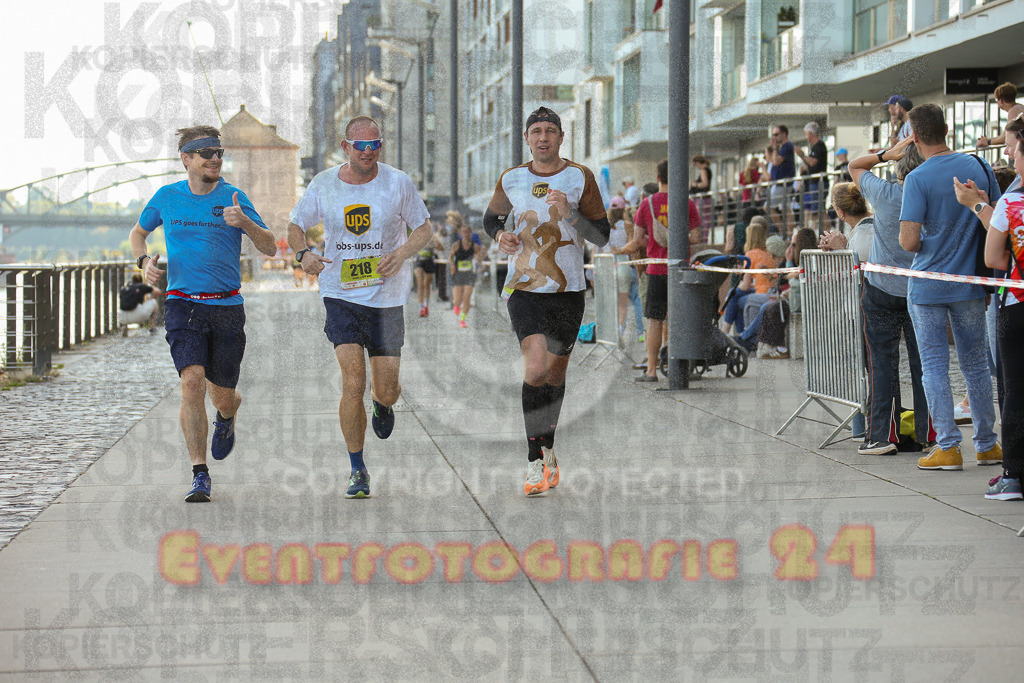250920_1446_EX1_7483 | Sportfotografie im Rhein-Sieg Kreis, Köln, Bonn, NRW, Rheinland Pfalz, Hessen, etc. Unser Tätigkeitsfeld umfasst den Laufsport vom Volkslauf über den Marathon, Duathlon, Triathon bis zum Ultralauf wie Kölnpfad Ultra oder Schindertrail.