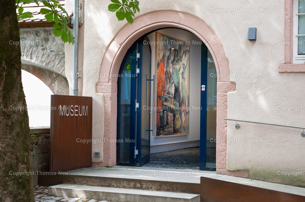 37_Neo_Rauch_Museum_Bensheim | 6.7.2024, bbe, Museum Bensheim, Ausstellung Neo Rauch "im Papiergrund", ,, Bild: Thomas Neu