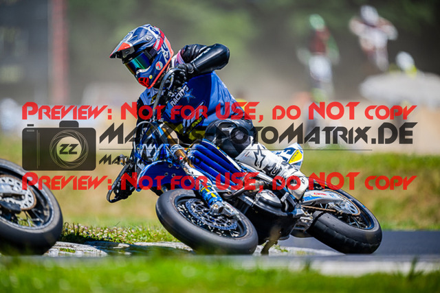 MaZZes_FotoMatrix_220702_9469 | UE40