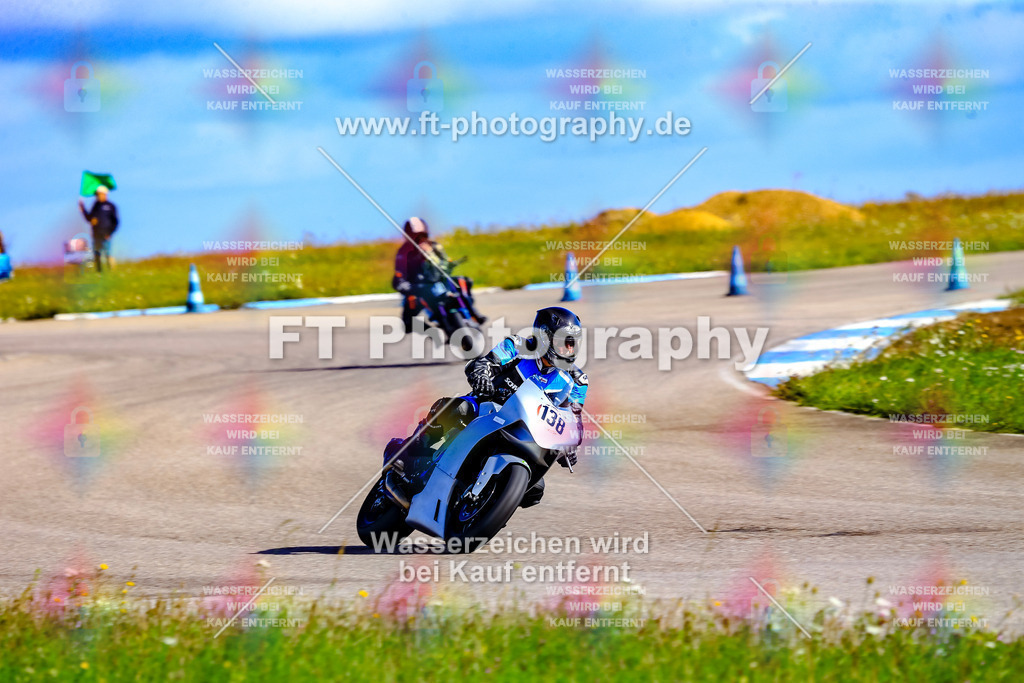 _OUR5122 | Hier findet Ihr Bilder von Touristenfahrten auf der Nürburgring Nordschleife oder von anderen Veranstaltungen die ich besucht habe. Viel Spass beim Durch Schauen 