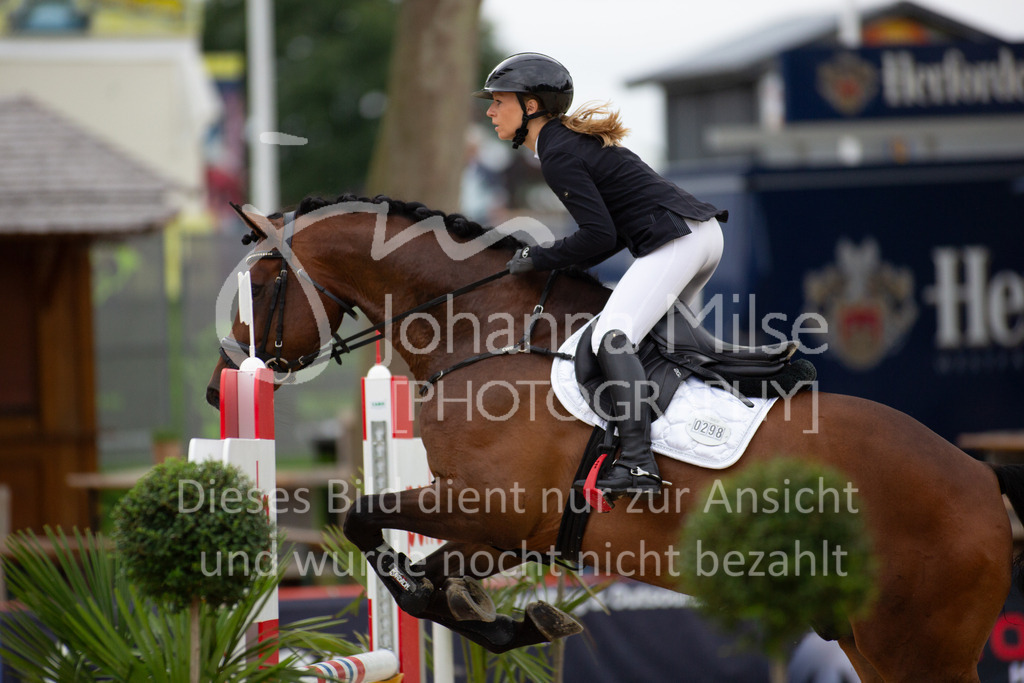 230729_BHO_Stil-A2_2_FS007 | Deine schönsten Turniermomente als professionelle Fotos! Entdecke hochwertige Pferdesport-Fotografie im Online-Shop. Jetzt Fotos finden & bestellen!