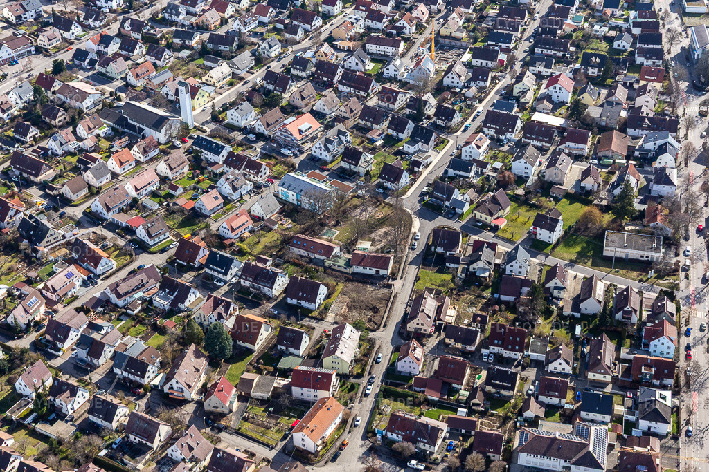 Luftbild: Blumenstraße von Norden in Renningen im Bundesland Baden-Württemberg in Deutschland. Foto: IMG_124975.jpg vom 20.02.2021 durch Werner Riehm/FLY-FOTO.de