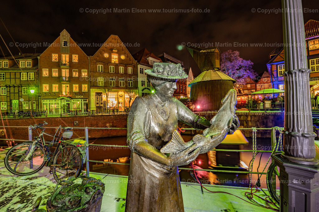 Stade Fischmarkt Winter Hüttengaudie Pferdemarkt_ELS_1930151222 | Fotos aus den Touristenorten aus Norddeutschland. - Realisiert mit Pictrs.com