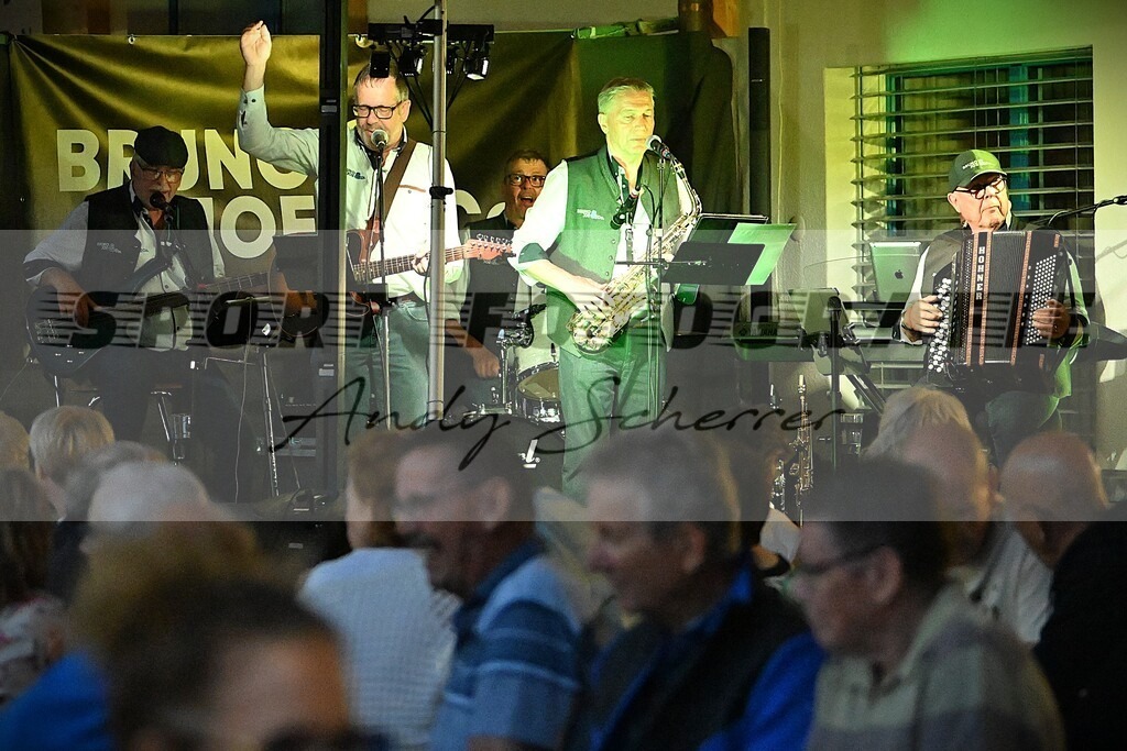 aaaDSC_0554 | Kaufen Sie Sportbilder im Onlineshop von Andy Scherrer Sportfotografie. Faszinierende Bilder von Sportevents aus der ganzen Schweiz. Fussball, Frauenfussball, Unihockey, Handball, Schwingen und weiteren Sportarten. - Realisiert mit Pictrs.com