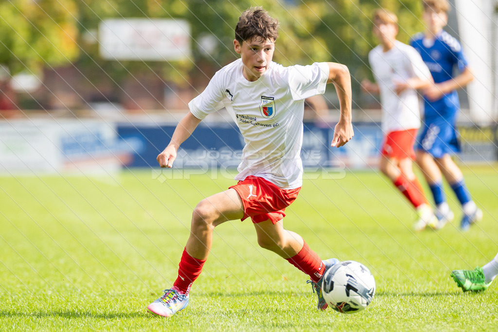 20250920_Picselweb-Fotografie_1R3_0272 | JFV D/A &amp; Stade - VfB Oldenburg0:1 VfB no70:2 VfB no70:3 VfB JFV Eigentor0:4 VfB no70:5 VfB no71:5 JFV no3 Jaric Jimenez-Voss2:5 JFV no9 Janko Sylvester3:5 JFV no16 Damian Elias Mihro Burekovic - Realisiert mit Pictrs.com