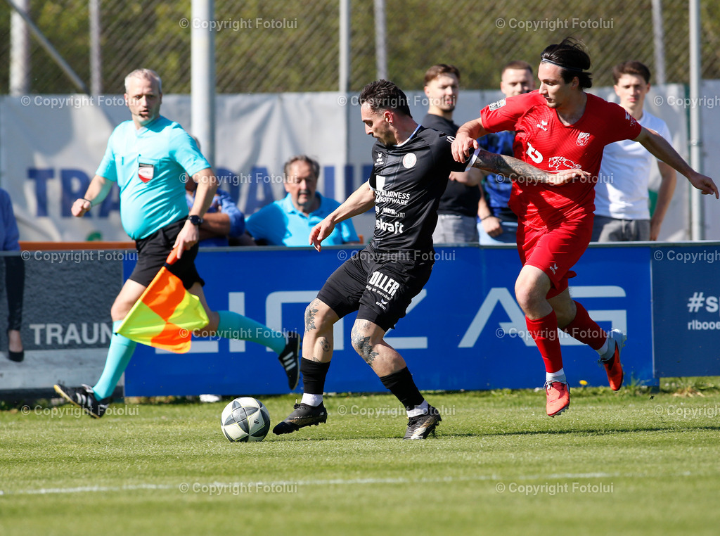 A_LUI_25042026_04 | SPORT,FUSSBALL LT1 OOE LIGA 25.04.2026  ASKOE OEDT 1B-VORWAERTS STEYR  IM BILD: TUNAHAN SAHAN (OEDT1B) UND ROBIN MAYRHOFER  (STEYR) FOTO:FOTOLUI
