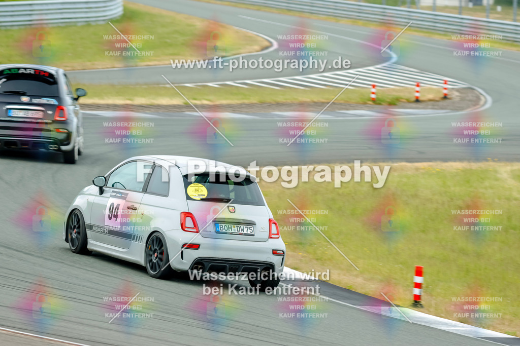 _GTS4984 | Hier findet Ihr Bilder von Touristenfahrten auf der Nürburgring Nordschleife oder von anderen Veranstaltungen die ich besucht habe. Viel Spass beim Durch Schauen 