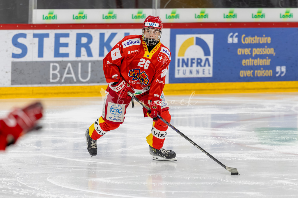 EHCB vs HCD 20262703-415506432 | Sportbilder, Sportfotograf, Hochzeits- und Eventfotografin, Flugshows, Portraits und Tiershooting, Aviation, Downhill, Nationalleague, Swissleague, International