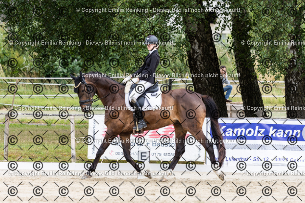 CL5A7910 | Emilia Reinking Fotografie - Realisiert mit Pictrs.com