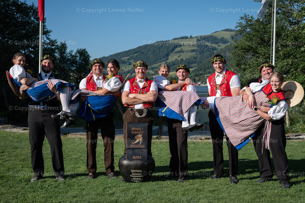 Schwingen -  Schwarzseeschwinget 2025 | Schwarzsee, 22.6.25, Schwingen - Schwarzseeschwinget.