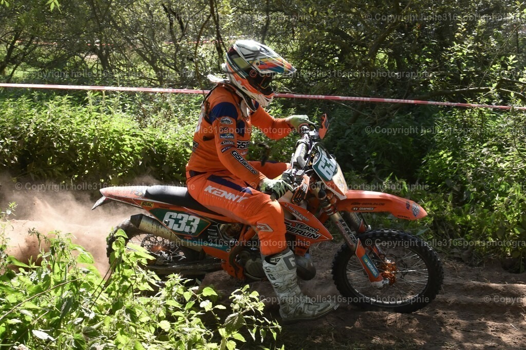 DSC_0245 | Sportfotografie , Motorsport, Motoross, Reitsport, Mointainbike, Enduro,
Landschaft , Outdoor, Eventfotografie, Landschaft, Bilder online bestellen - Realisiert mit Pictrs.com