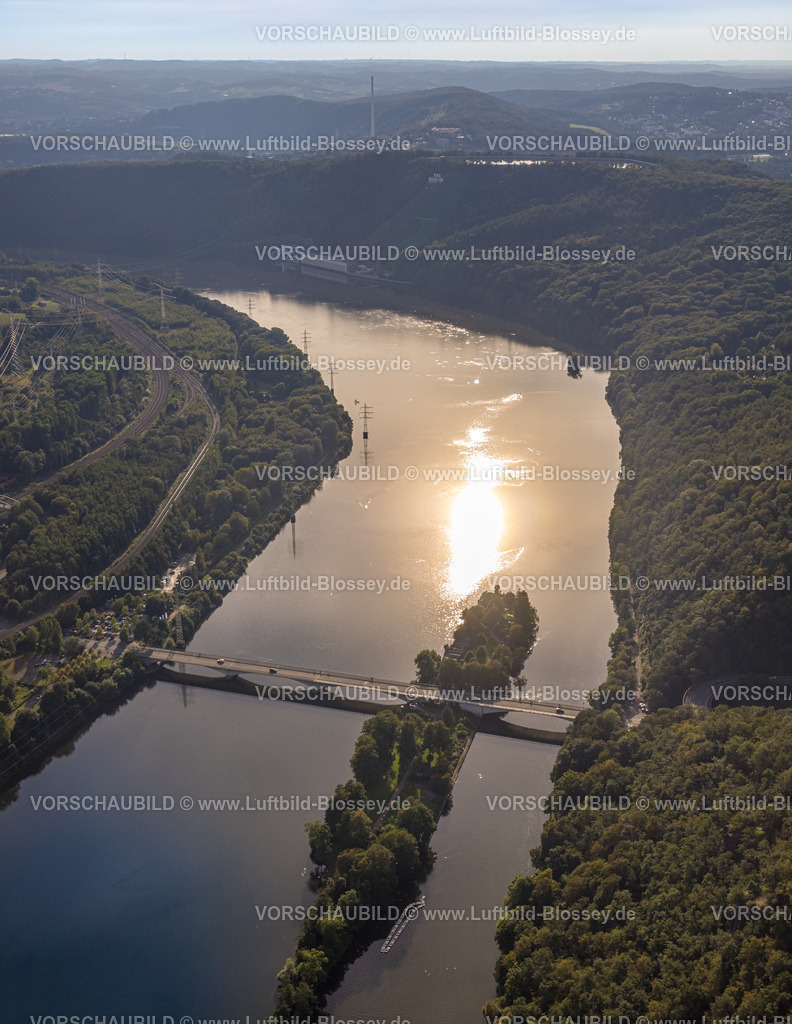Hagen230903566 | Luftbild, Hengsteysee mit Ruhrbrücke Dortmunder Straße im Abendlicht, Fernsicht und Ardeygebirge, Boele, Hagen, Ruhrgebiet, Nordrhein-Westfalen, Deutschland