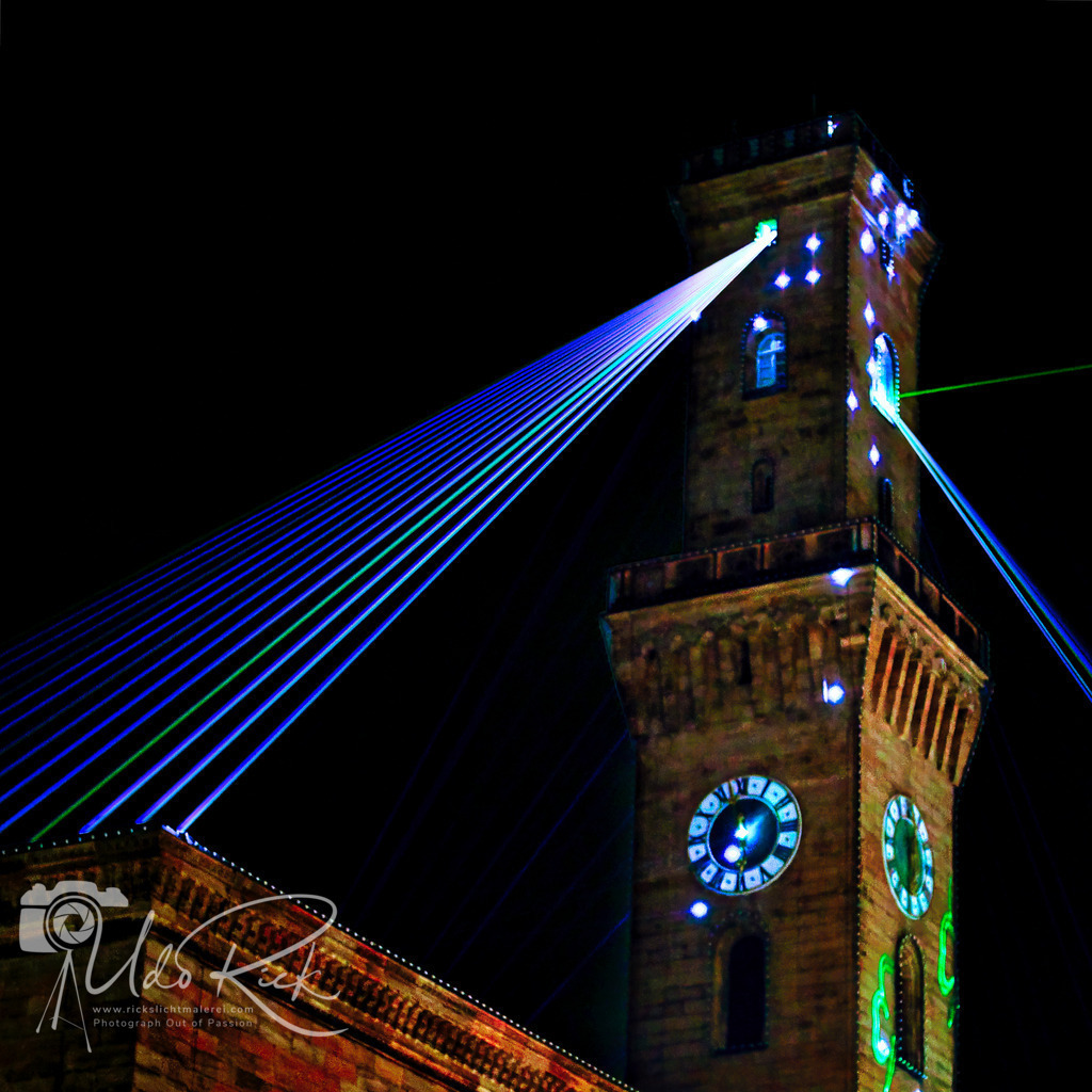 RathausFÜ_Glanzlichter2025_1 | Entdecken Sie Fotografie aus Leidenschaft: Auftragsfotografie, HD-Fotos, Geschenkartikel aus Ihren Bildern und vieles mehr. Beauftragen Sie uns für besondere Momente!