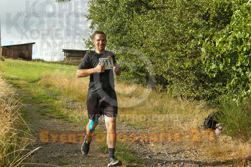 250801_1905_EV4_8004 | Sportfotografie im Rhein-Sieg Kreis, Köln, Bonn, NRW, Rheinland Pfalz, Hessen, etc. Unser Tätigkeitsfeld umfasst den Laufsport vom Volkslauf über den Marathon, Duathlon, Triathon bis zum Ultralauf wie Kölnpfad Ultra oder Schindertrail.