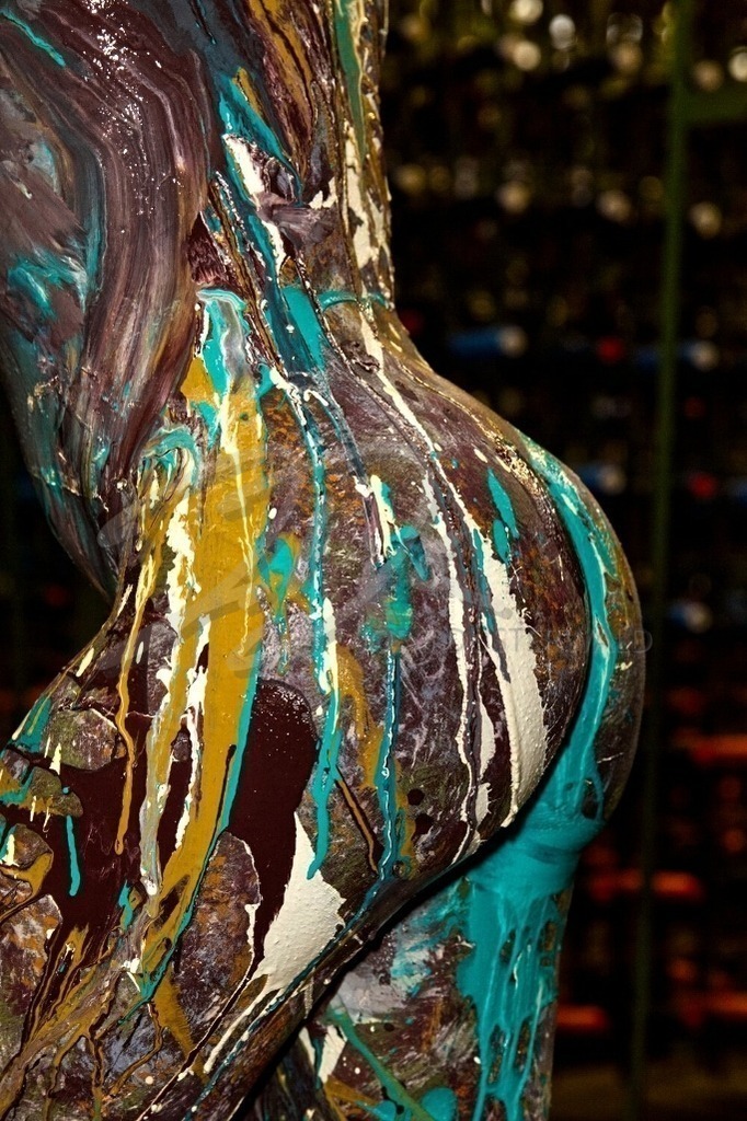 BodyArt-DARKSKINSPLASH_2234b | #006 | Modell: Clémentine | Foto: Tschiponnique Skupin - Realisiert mit Pictrs.com