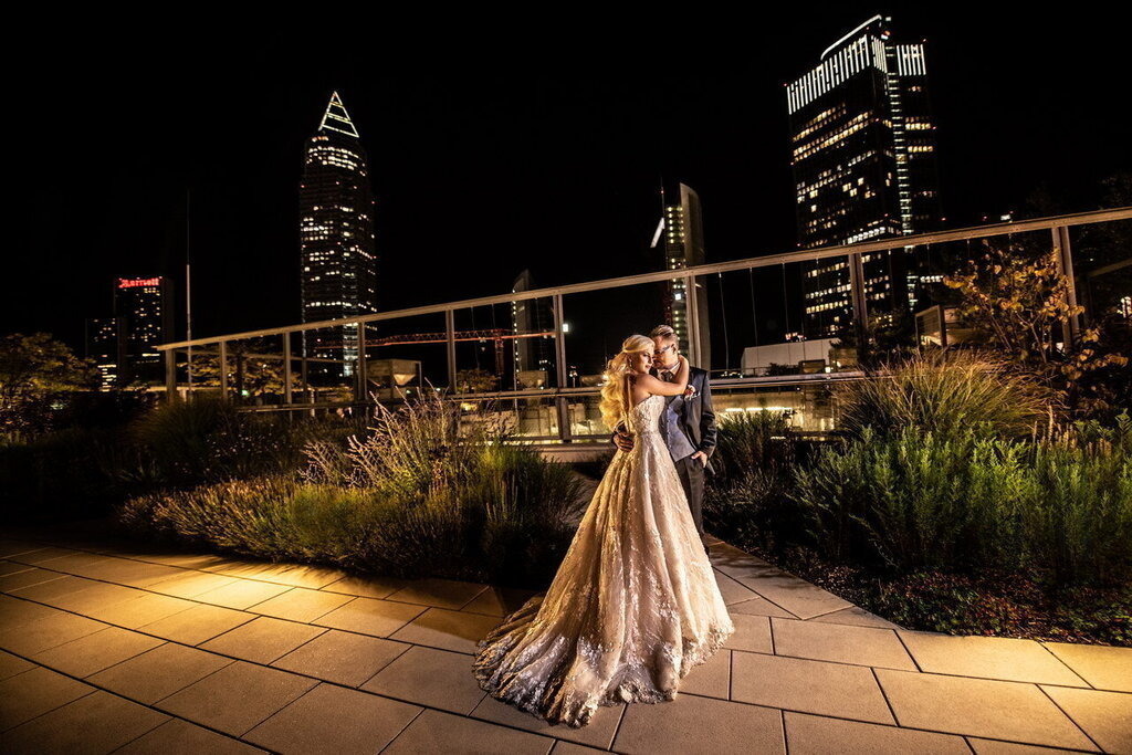 Hochzeit_Fotoshooting_039 | Mein Name ist Arkadius. Ich fotografiere Ihre Hochzeit in Frankfurt und im Umkreis von 200 km. Als Fotograf bin ich noch bekannt im Bereich Business- und Modefotografie.