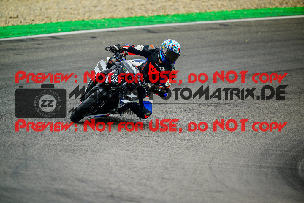 MaZZes_FotoMatrix_240614_6007705_5408 | WEISS